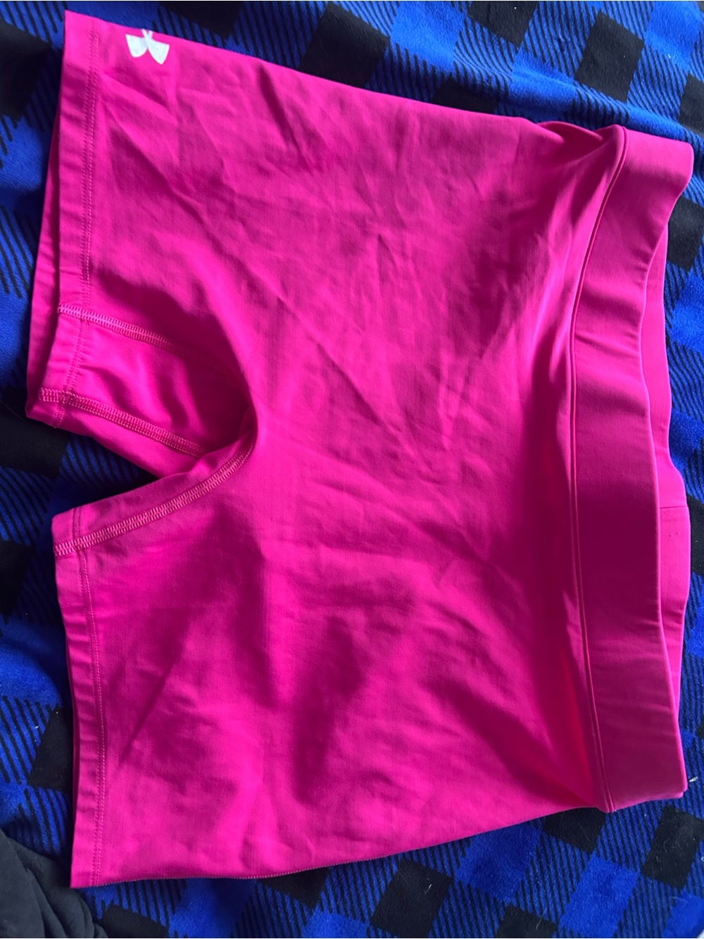Under Armour Women's Bright Pink/fuscia  Athletic Running Shorts NEW XL